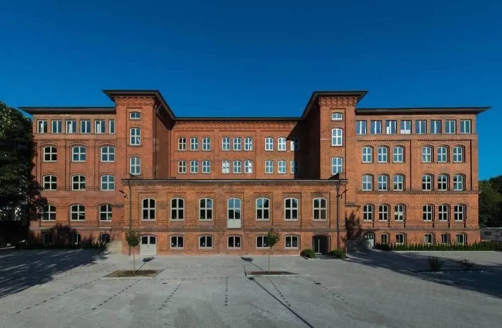 Hotel Volksschule Hamburg-Harburg