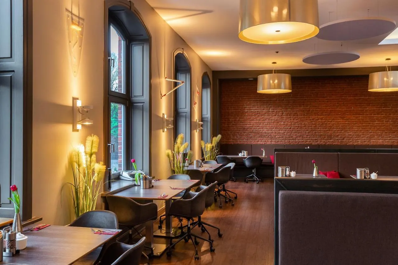Hotel Volksschule Hamburg-Harburg