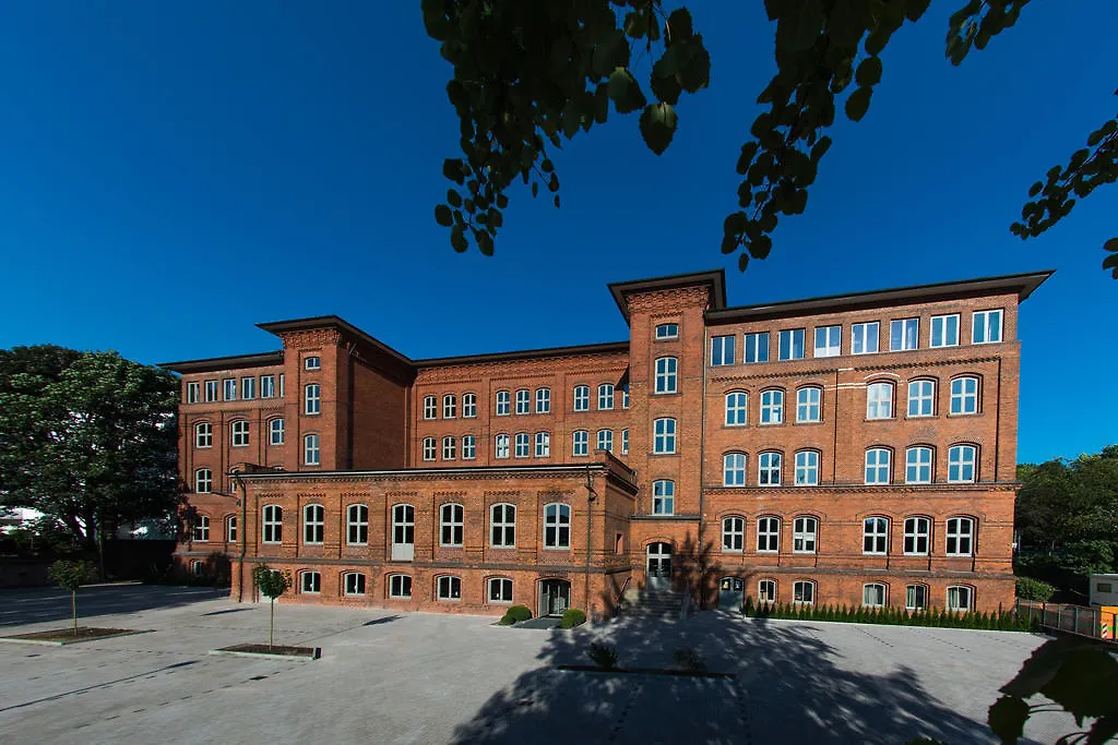 Hotel Volksschule Hamburg-Harburg