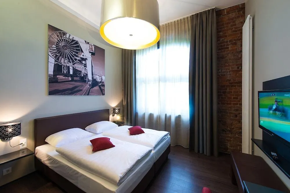 Volksschule Hotel Hamburg